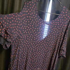 Maurice's top